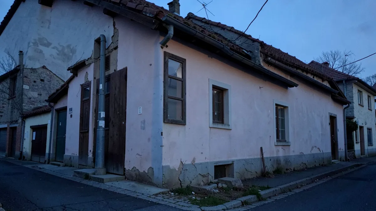 Asigurare casa PAD și poliță facultativă pentru protecția locuinței